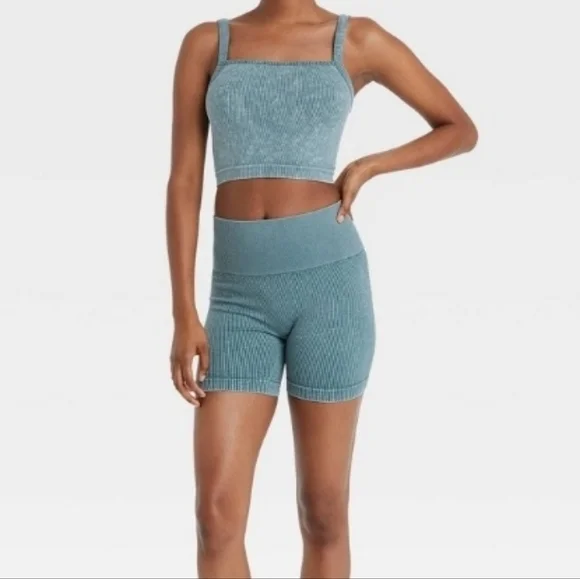 Green Colsie Cropped Seamless Ribbed Brai Top Size: M - Picture 1 of 5